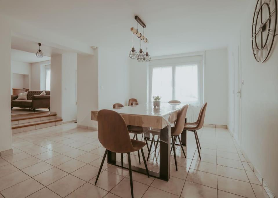 Grande Maison Tout Confort Au Coeur De Nogent מראה חיצוני תמונה